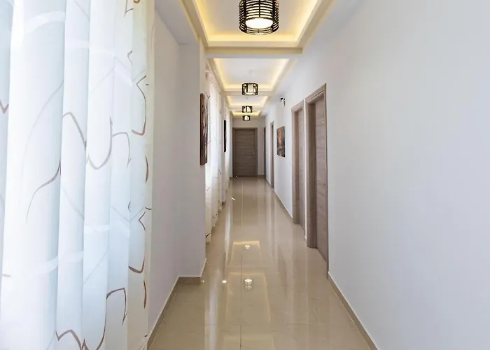 Hotel The Gate Saranda