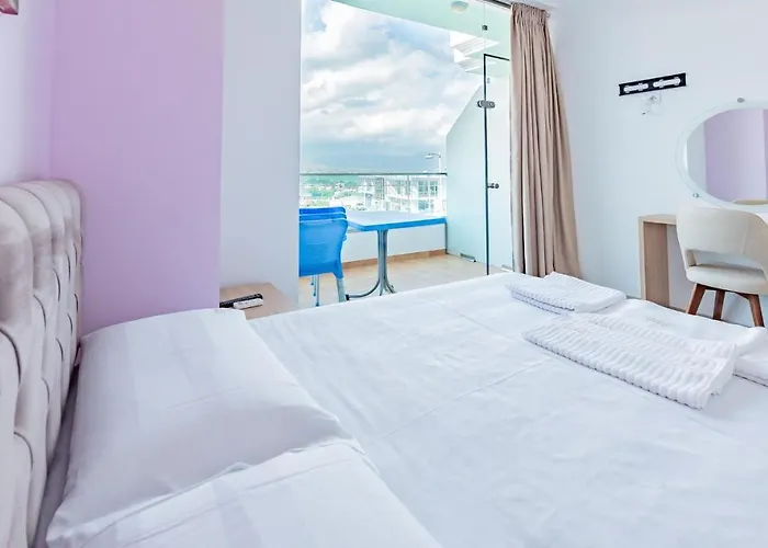 The Gate 3* ساراندا