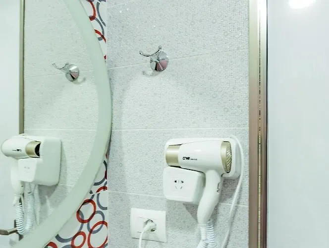 فندق The Gate ساراندا